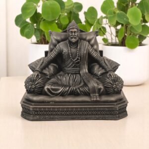 Chhatrapati Shivaji Maharaj Rajshahi Baithak Statue